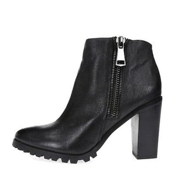 Steven Madden Leather "Norris" Bootie - Picture 2 of 7